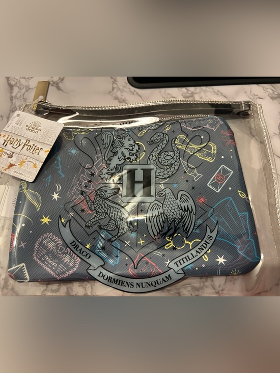 Wizarding World Of Harry Potter Other - Harry Potter Grey Crest Toiletry Bag - Hogwarts Themed Travel 2 Piece Pouch New